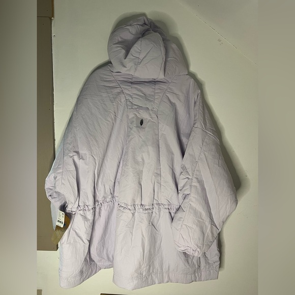 Free People Movement Billie Boxy Lightweight Insulated Jacket M/L NWT - Picture 3 of 13